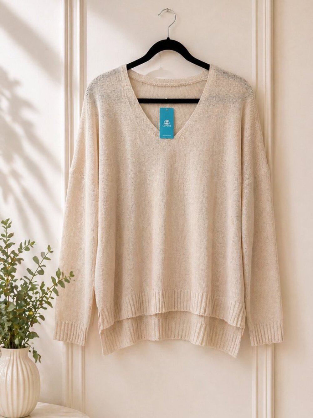 Cupshe Cream Knit Sweater NWT Size XL Lightweight V-Neck Relaxed Fit Neutral